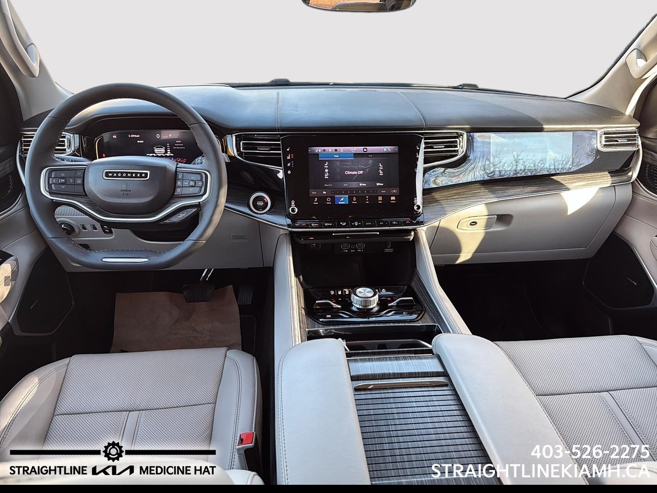 2023 Jeep Wagoneer Series III-9