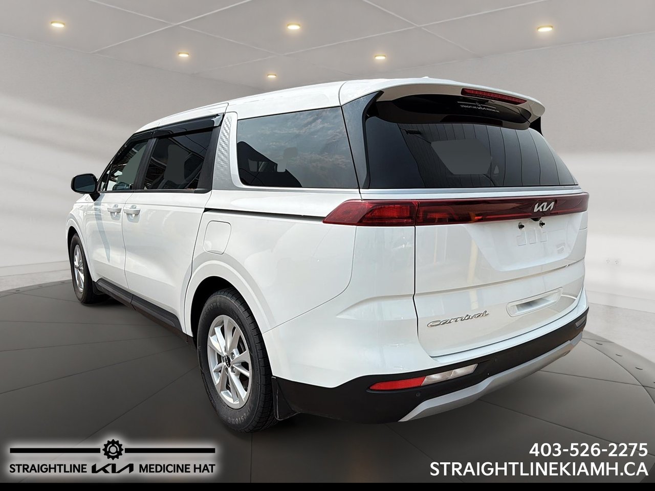 2022 Kia Carnival LX-3