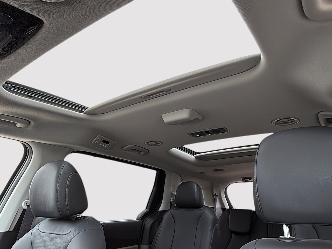 2026 Kia Carnival SX-16