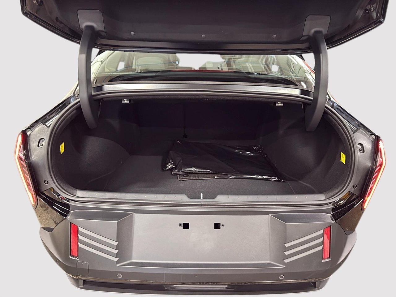 2026 Kia EV4 Wind Premium-5