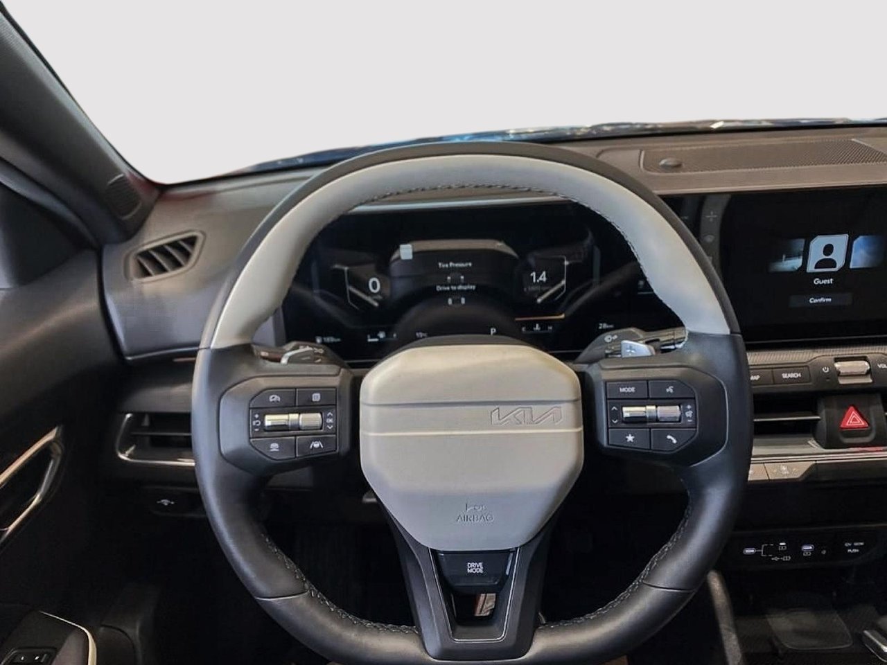 2025 Kia K4 GT-Line Turbo-10