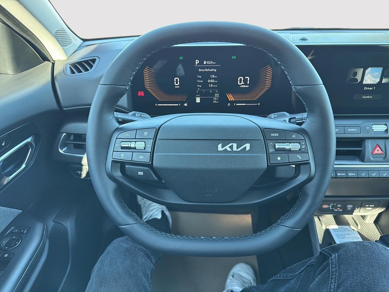 2025 Kia K4 EX-11