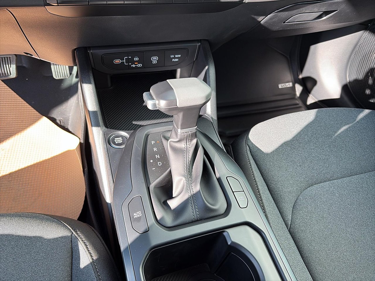 2025 Kia K4 LX-14