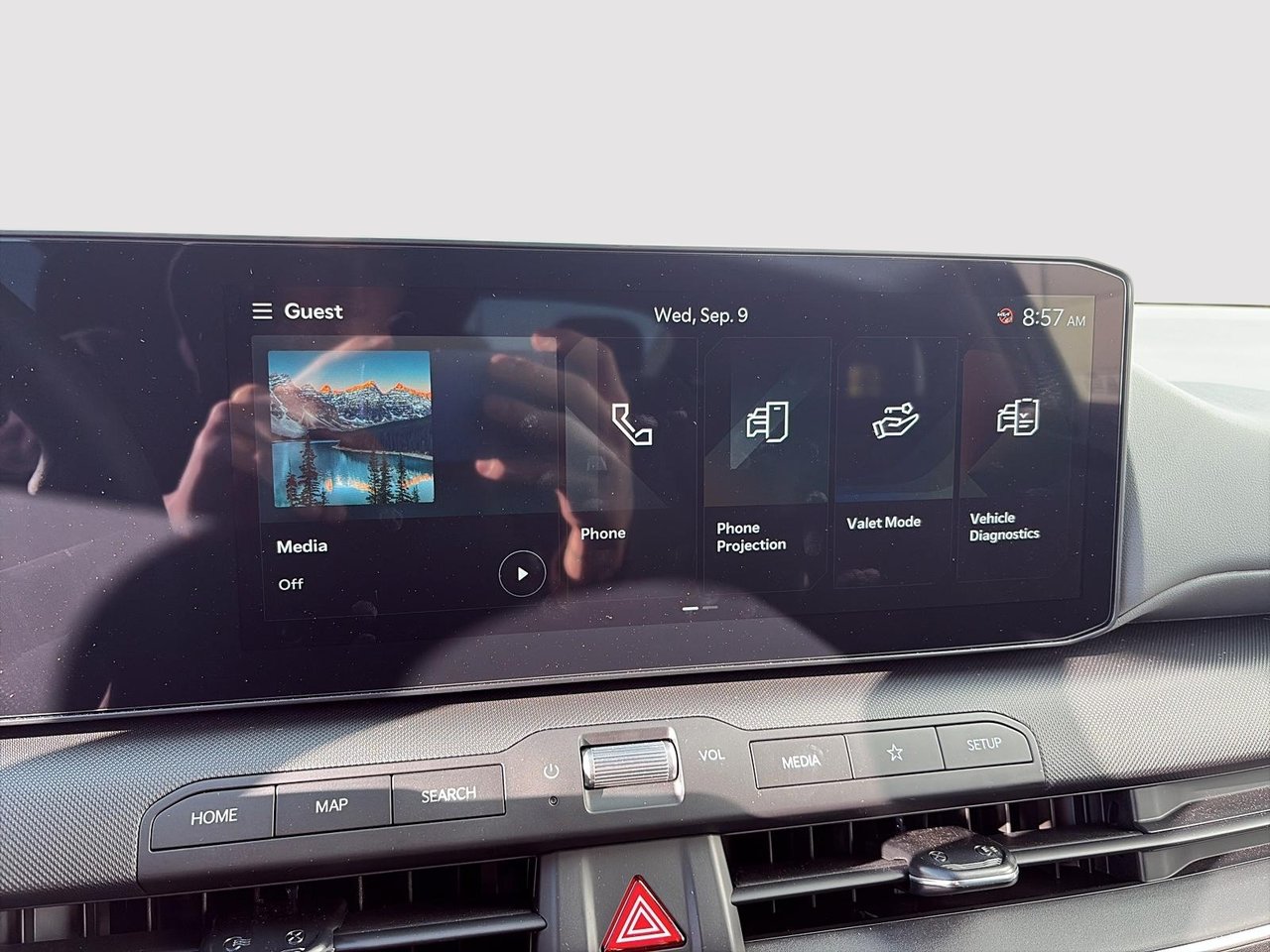 2025 Kia K4 LX-17