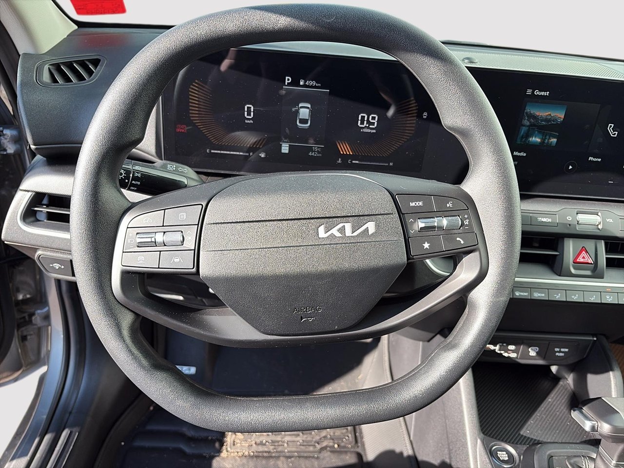 2025 Kia K4 LX-11