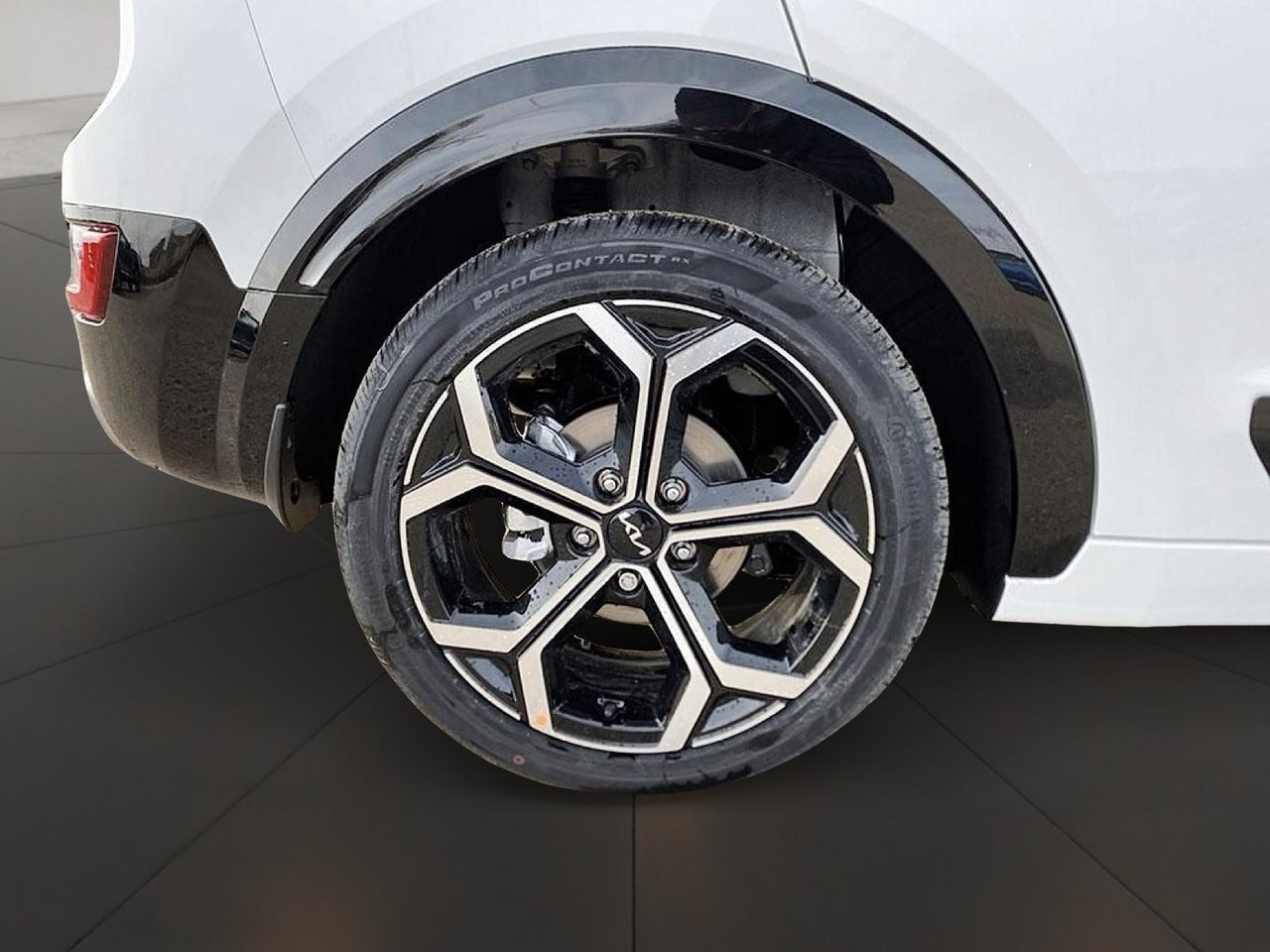 2025 Kia Niro HEV SX-6