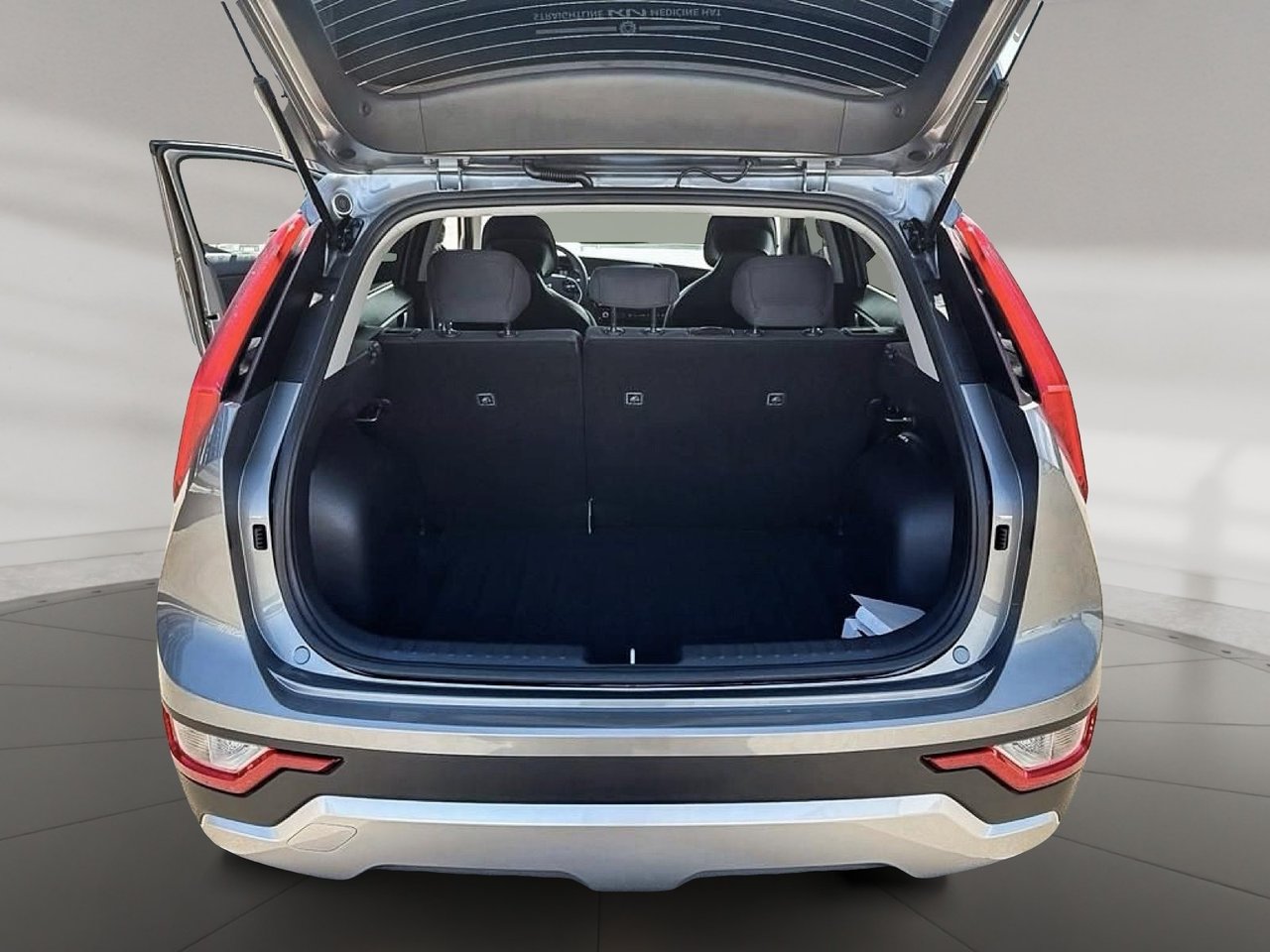 2025 Kia Niro HEV LX-5