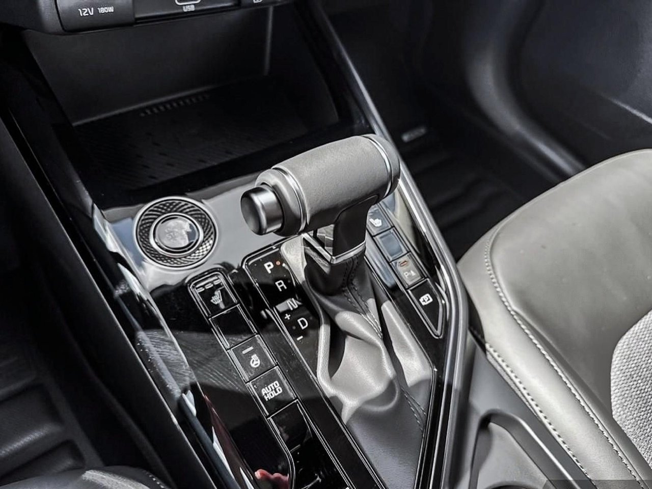 2025 Kia Niro HEV EX Premium-14