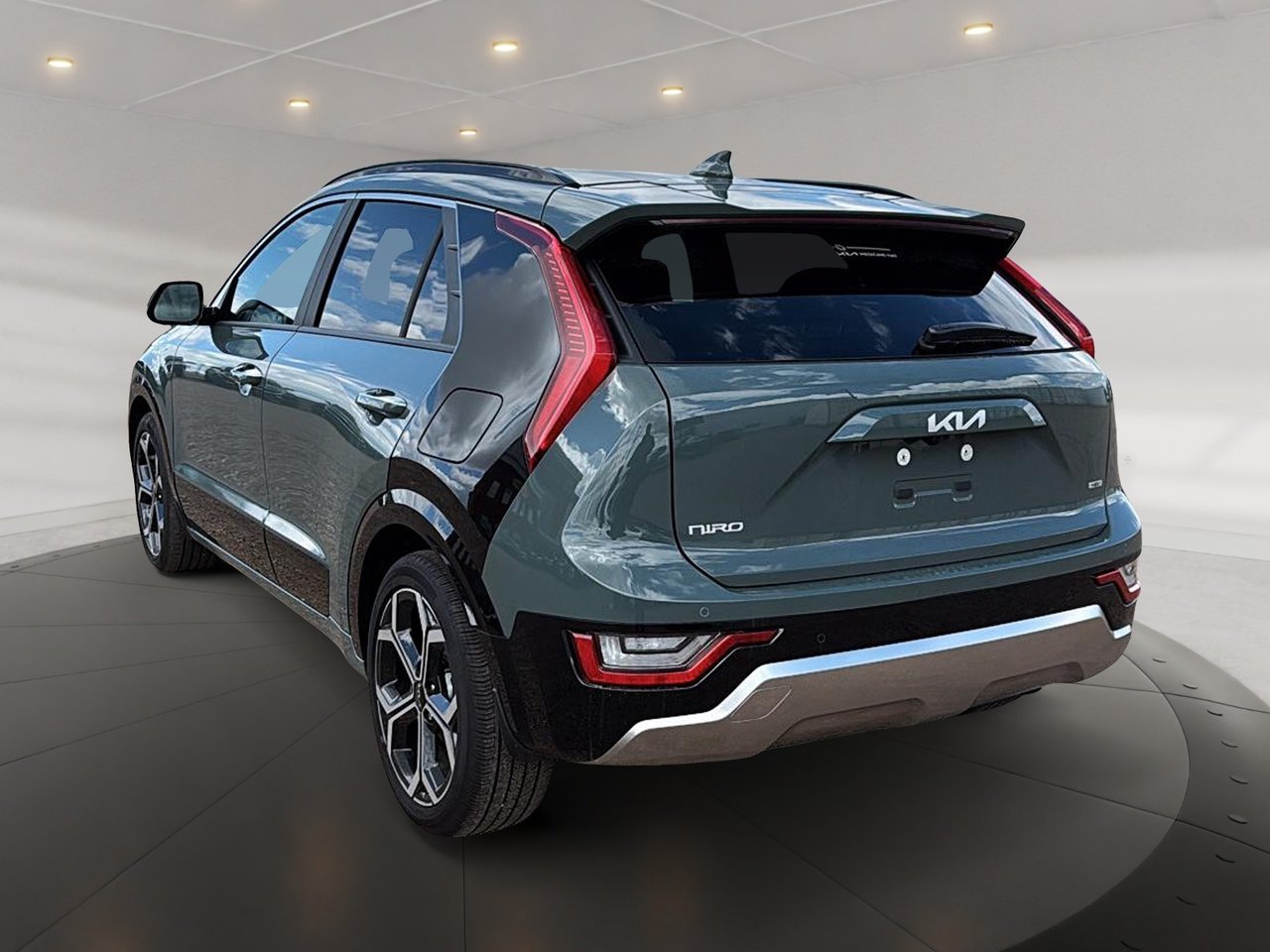 2025 Kia Niro HEV SX-3
