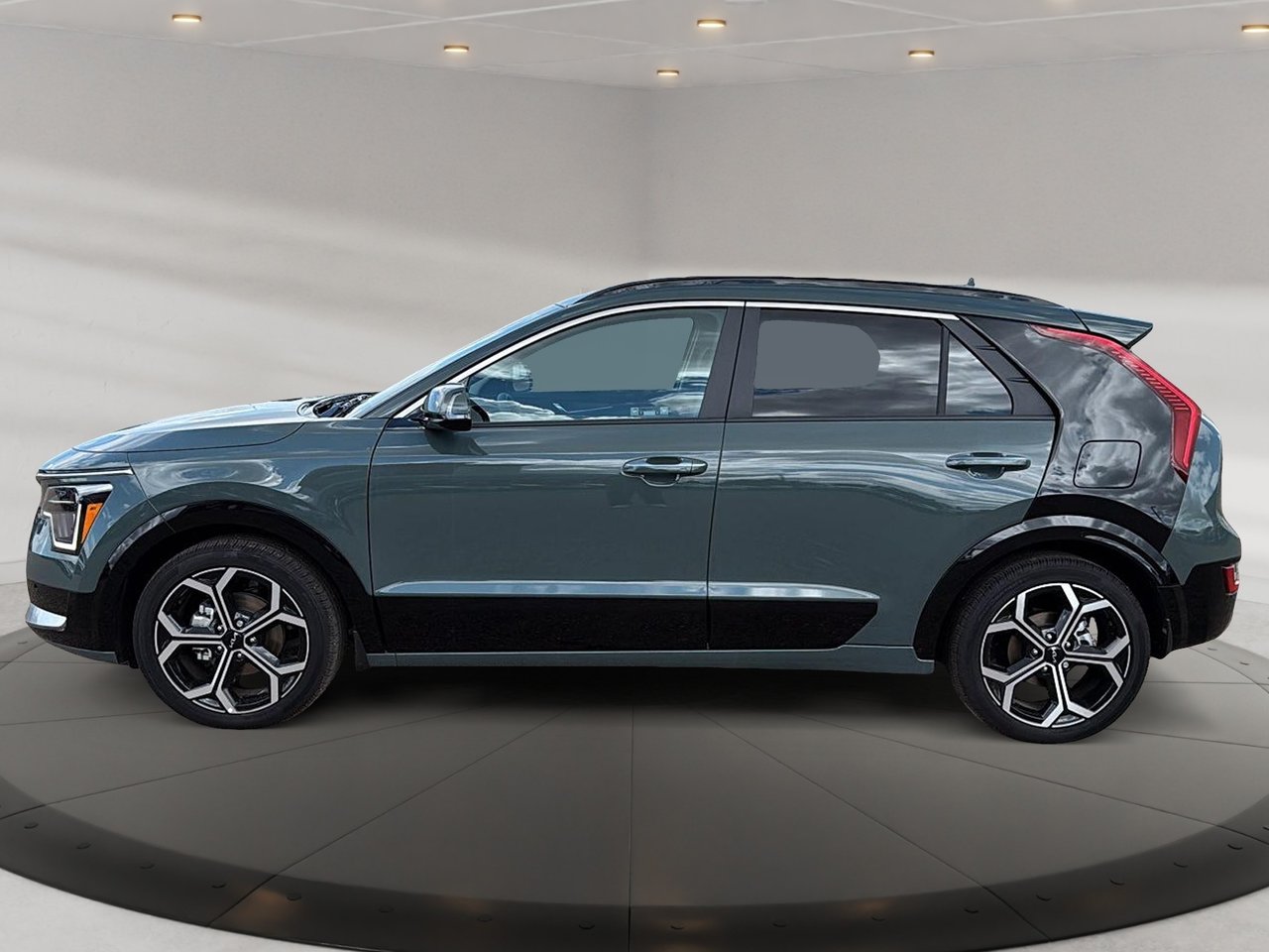 2025 Kia Niro HEV SX-4