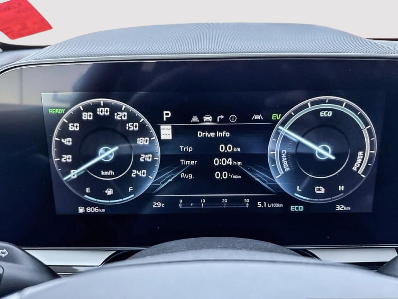 2026 Kia Niro HEV EX Premium-12