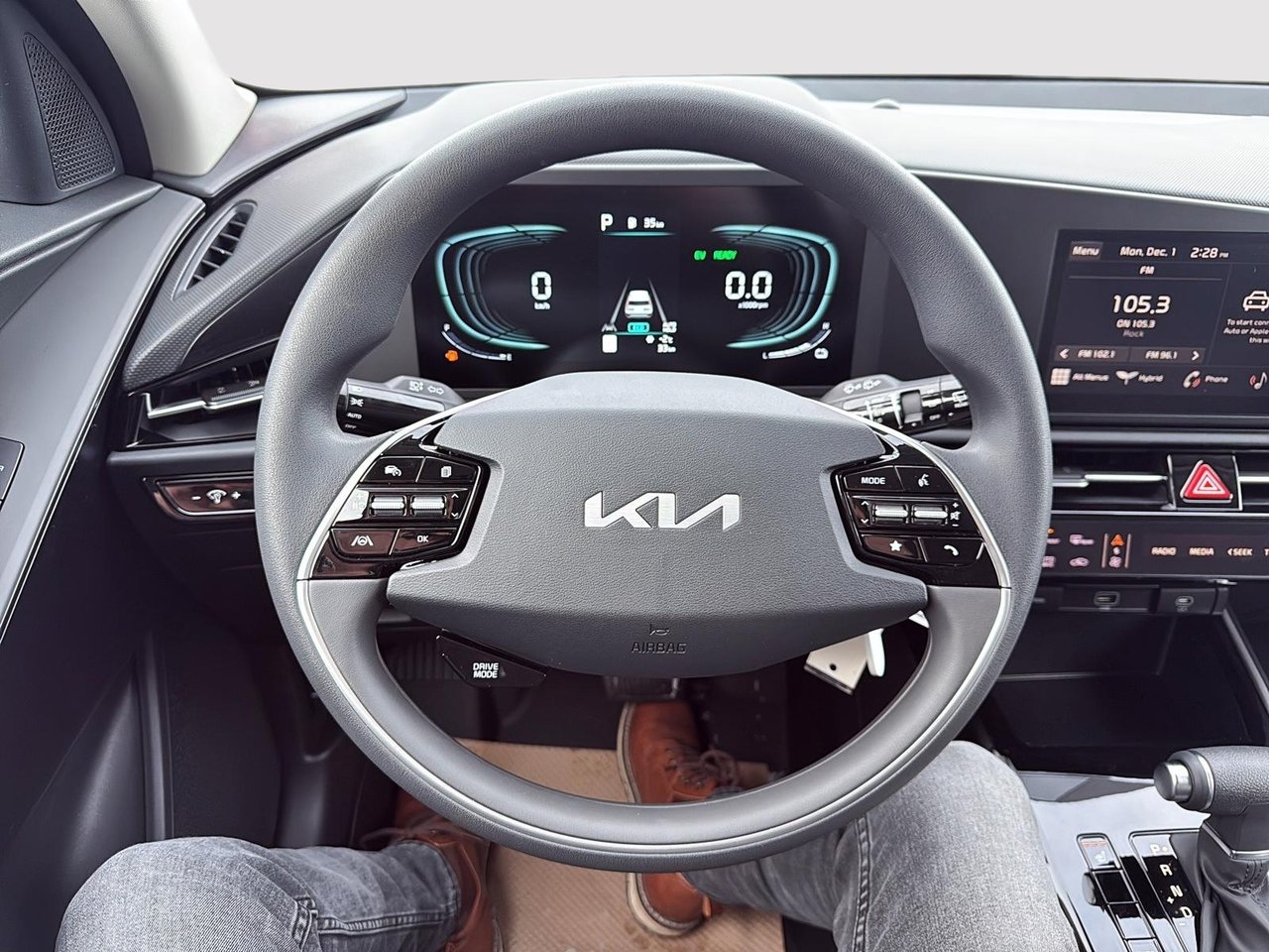 2026 Kia Niro HEV LX-11