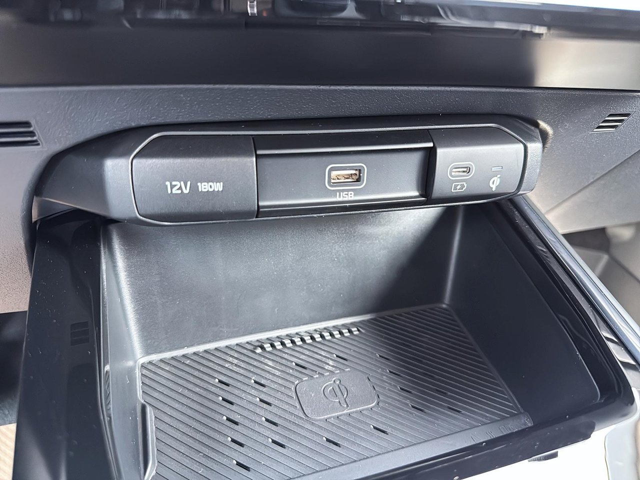 2026 Kia Niro HEV EX Premium-15