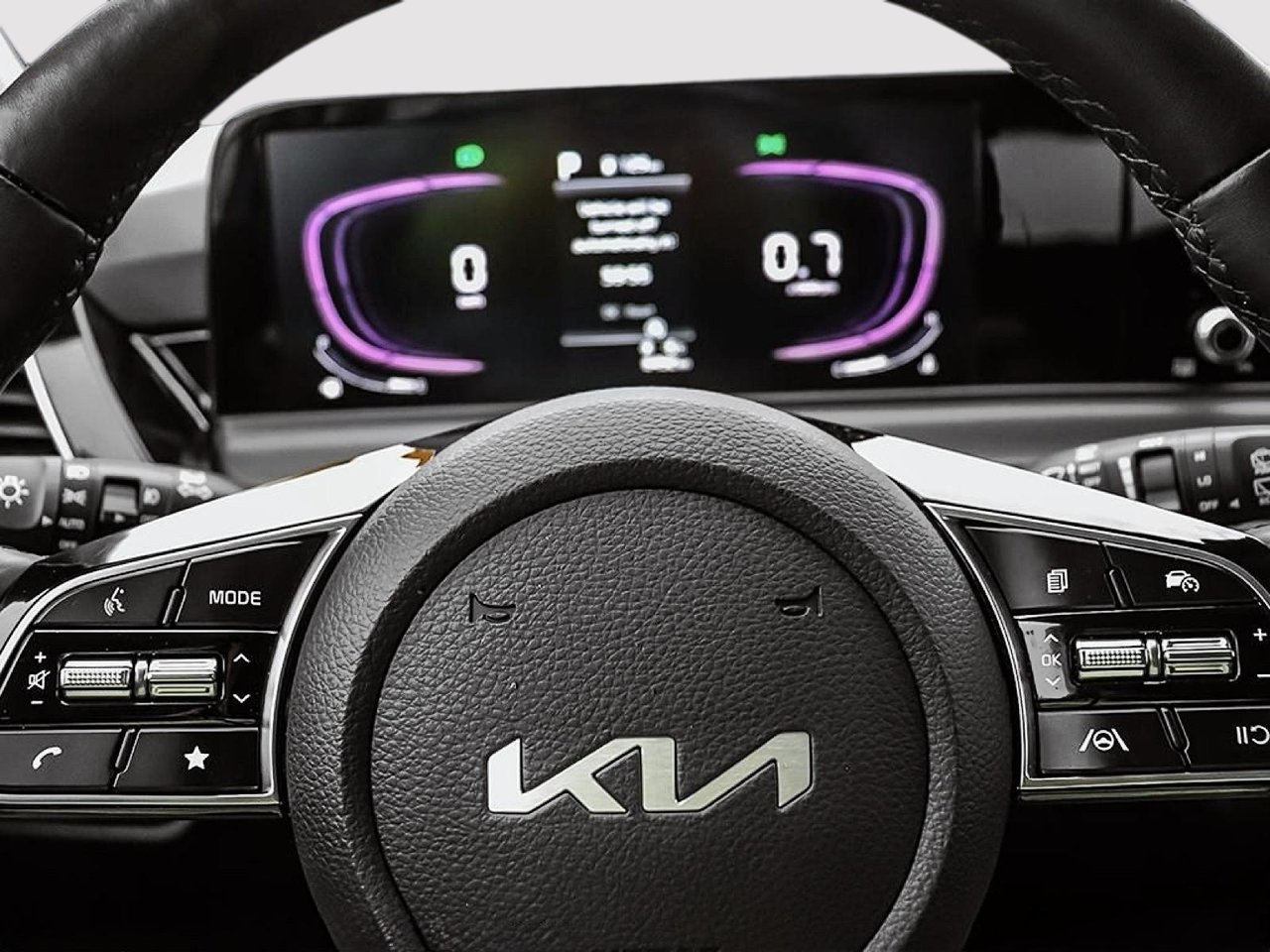 2025 Kia Seltos EX-11