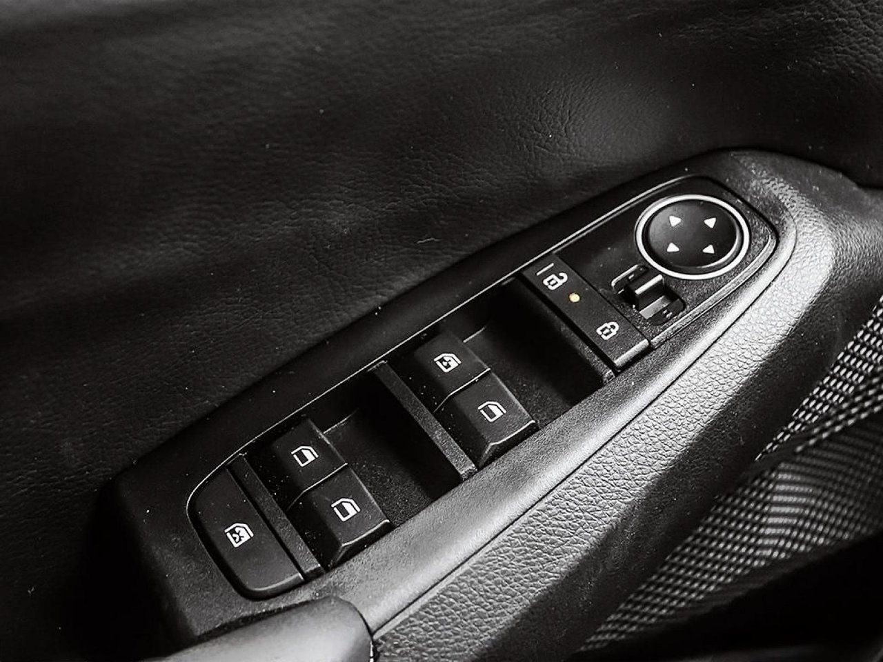 2025 Kia Seltos EX-10