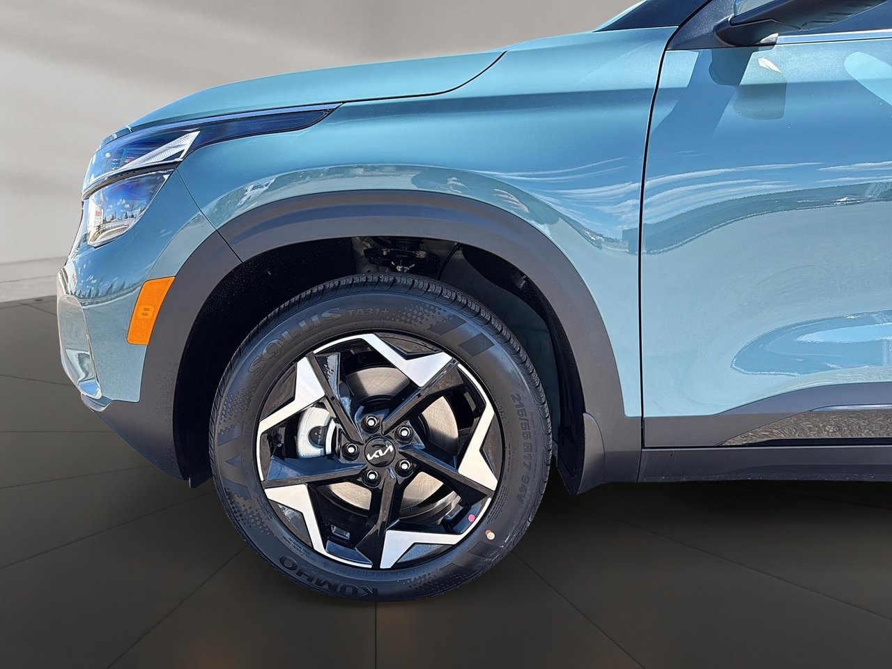 2026 Kia Seltos EX Premium-6
