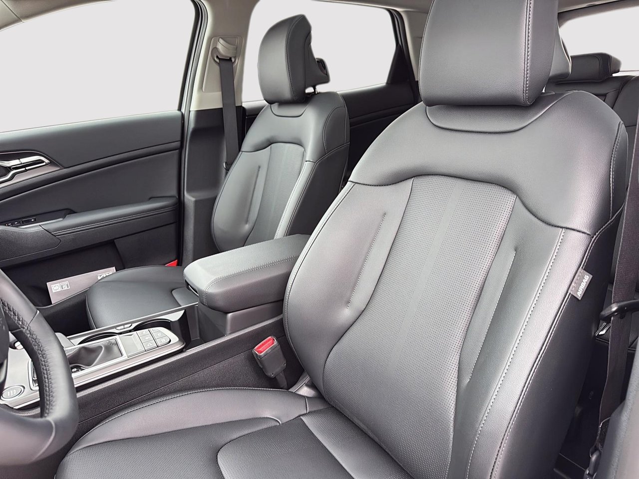 2026 Kia Sportage EX-8