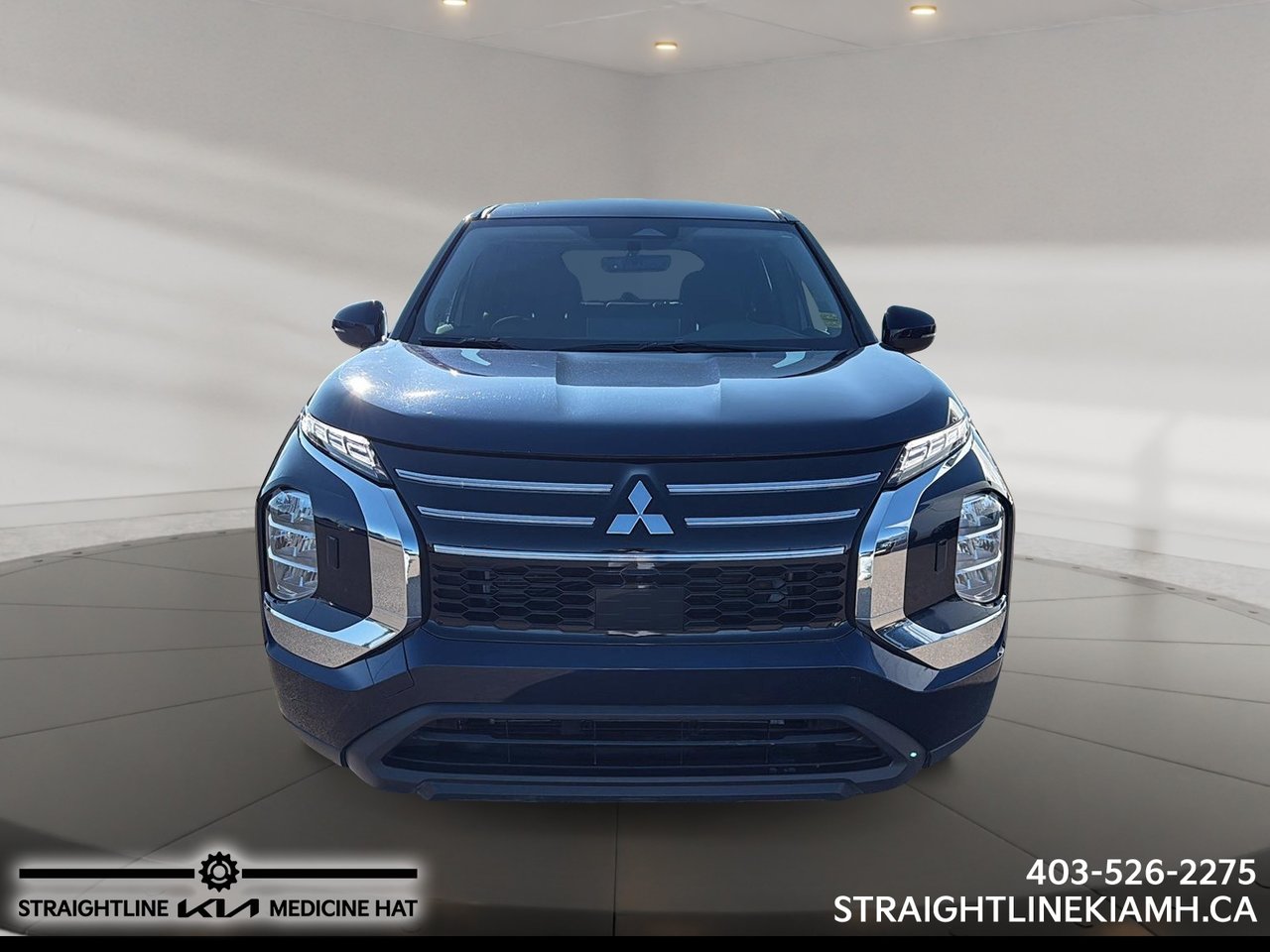 2025 Mitsubishi OUTLANDER ES-1