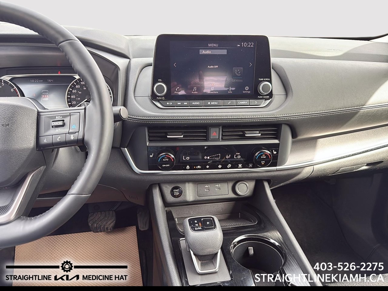 2025 Nissan Rogue SV Moonroof-13