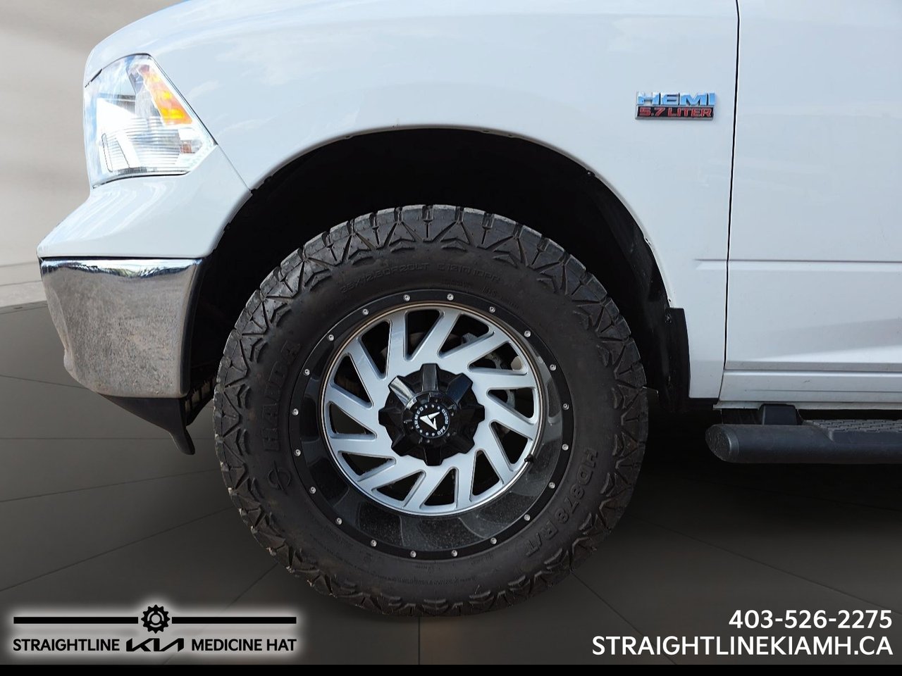 2022 Ram 1500 Classic SLT-6