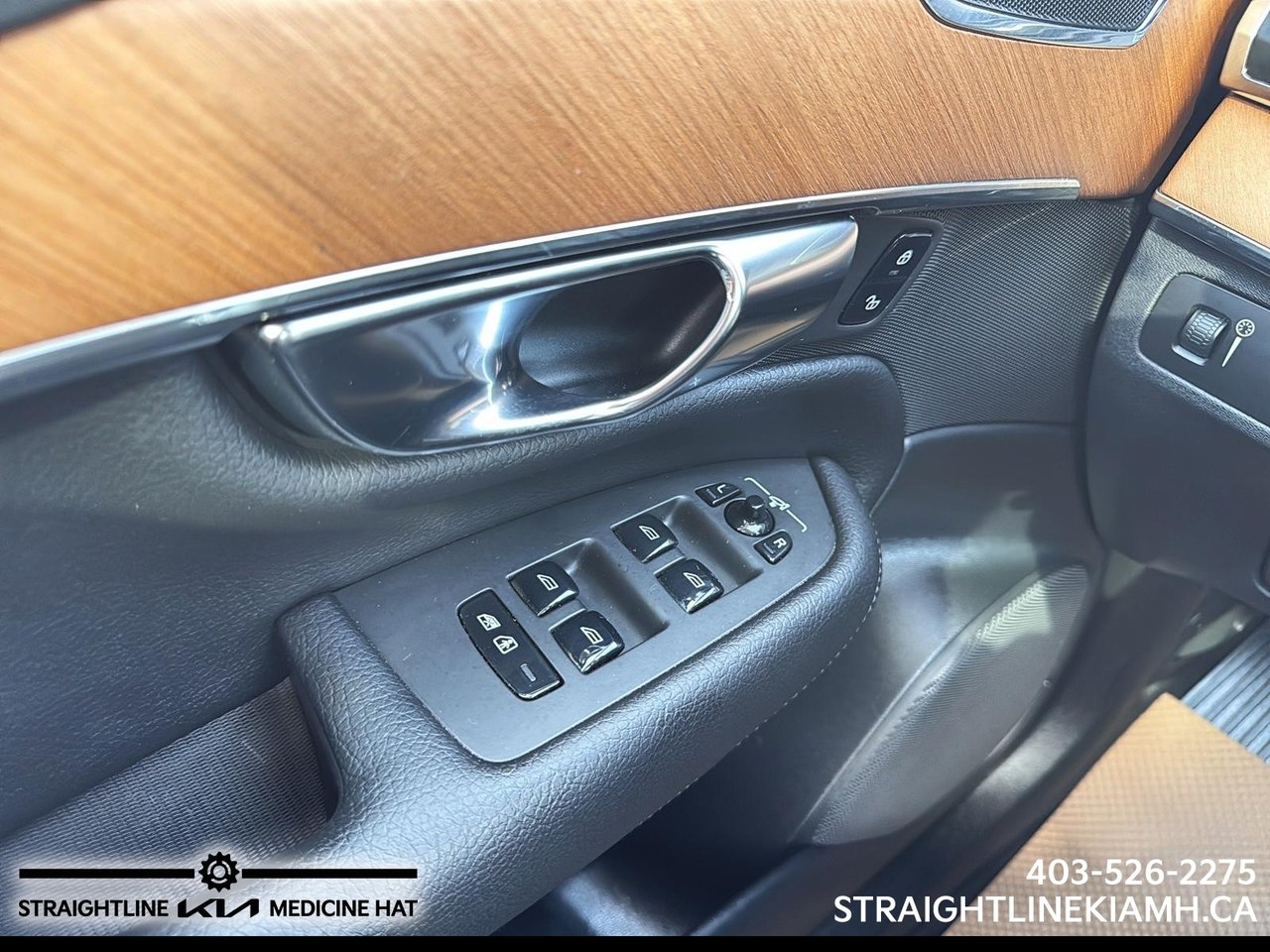 2022 Volvo XC90 Momentum-10