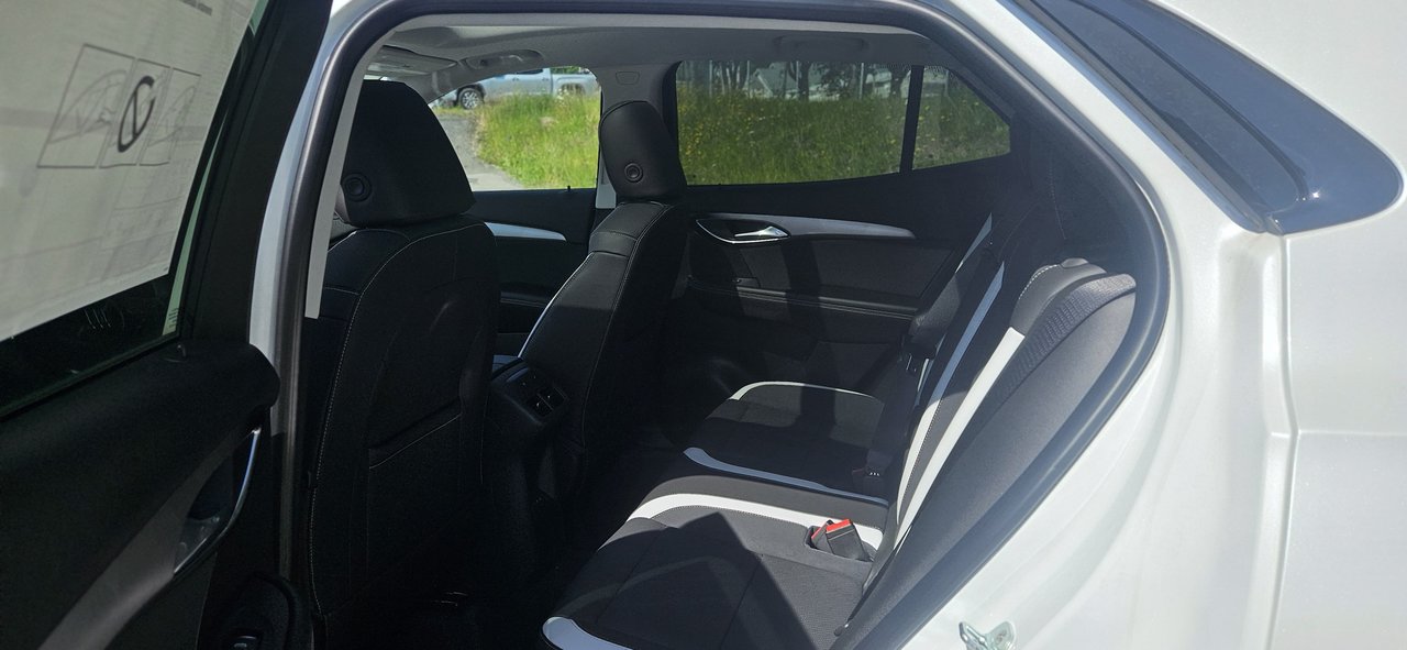 2025 Buick Envision Sport Touring-36