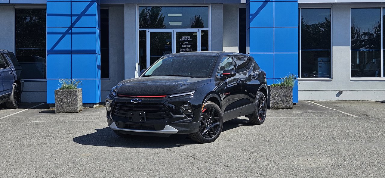 2025 Chevrolet Blazer LT-28