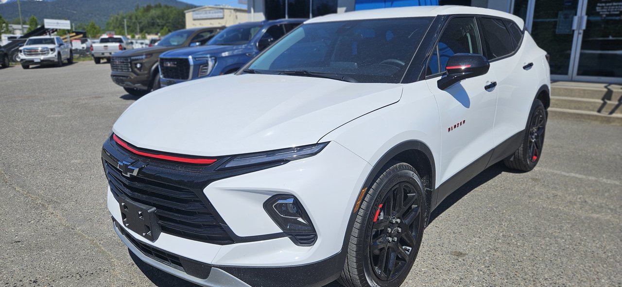 2025 Chevrolet Blazer LT-34