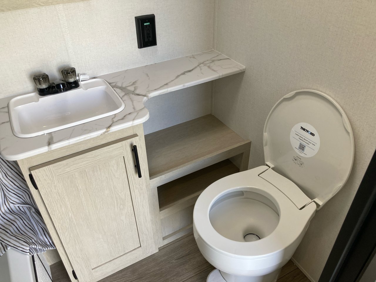 2025 Coachmen Northern Spirit DLX 5210CK-13