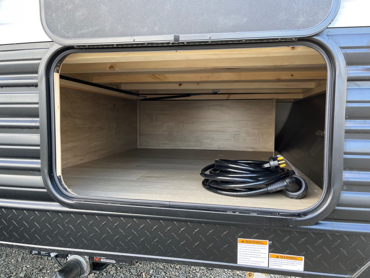 92026 Forest River CHEROKEE WOLF PUP 17JW-9