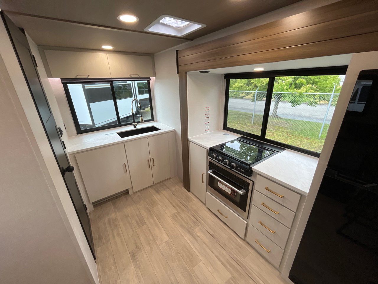 2027 Forest River VIBE VBT2500CK-16