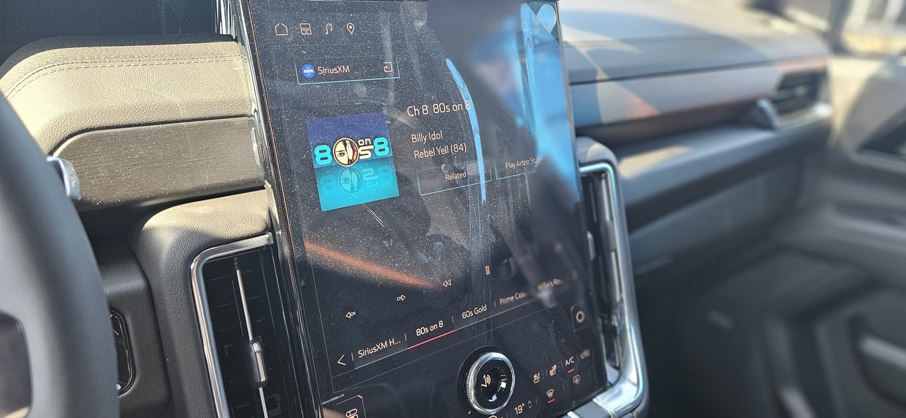 2025 GMC Yukon Denali-6