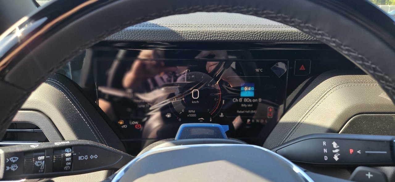 2025 GMC Yukon Denali-7