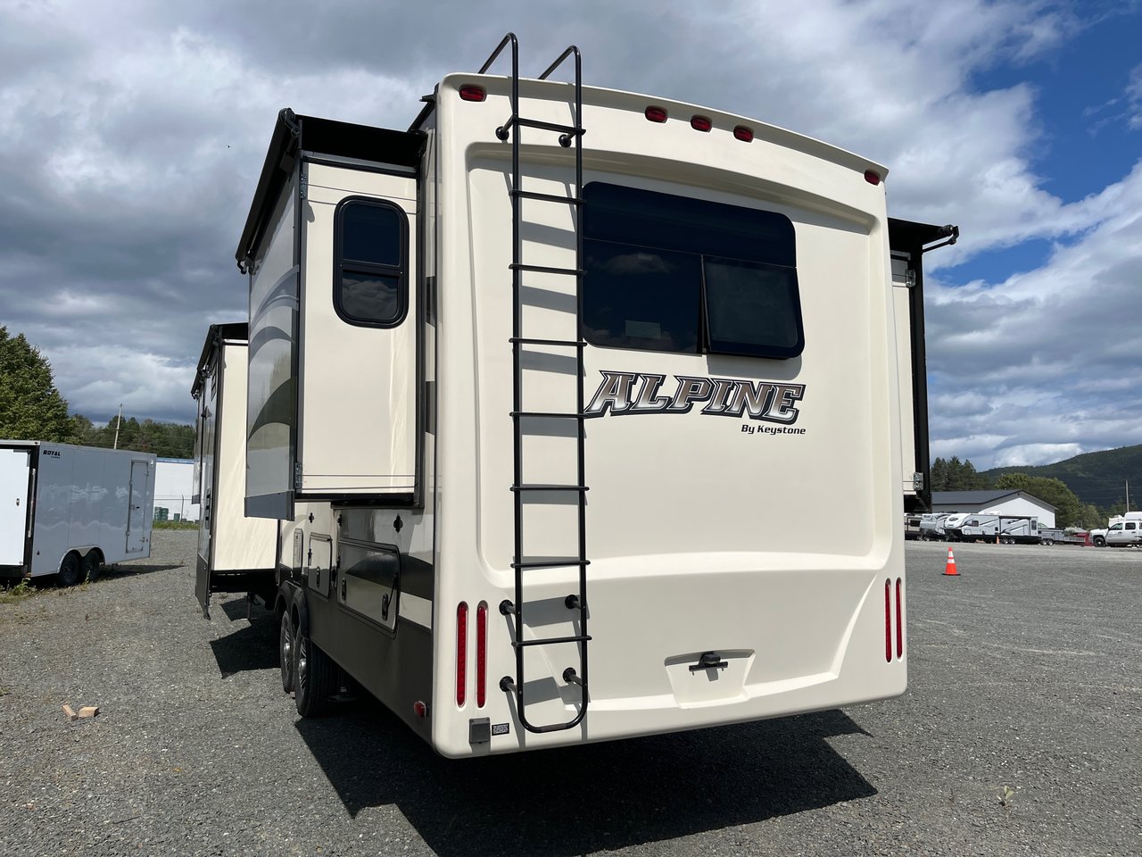 2014 Keystone ALPINE 3620FL-1
