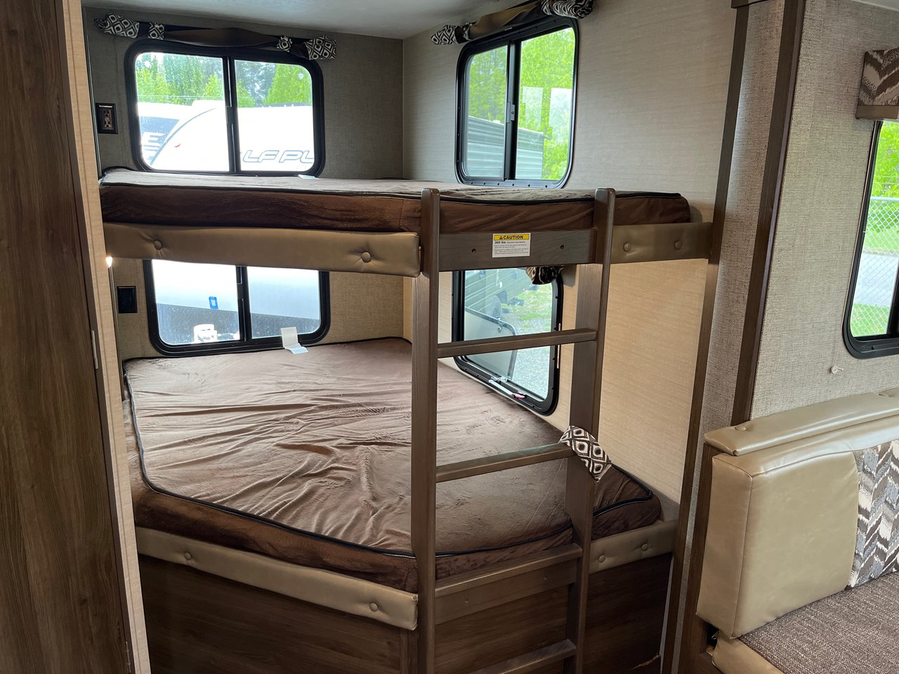 2018 Keystone BULLET 272BH-8