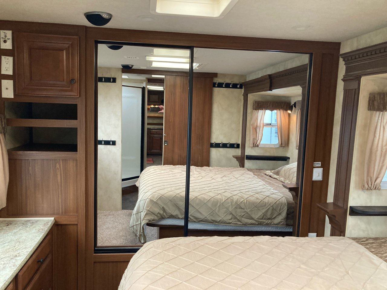 2012 NORTHWOOD ARCTIC FOX 29L-9