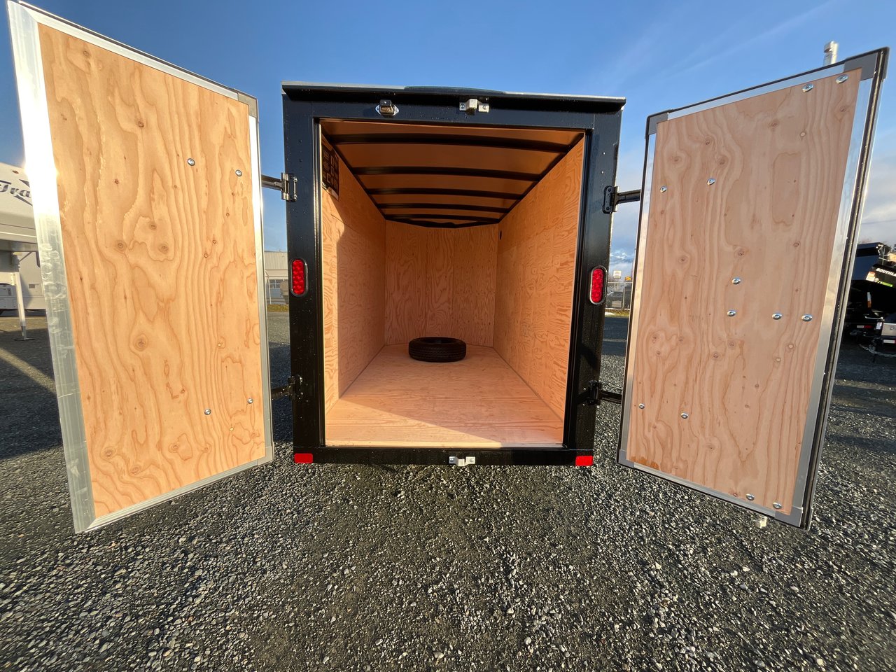 2026 Southland Royal LCHS29-512V-64B-8