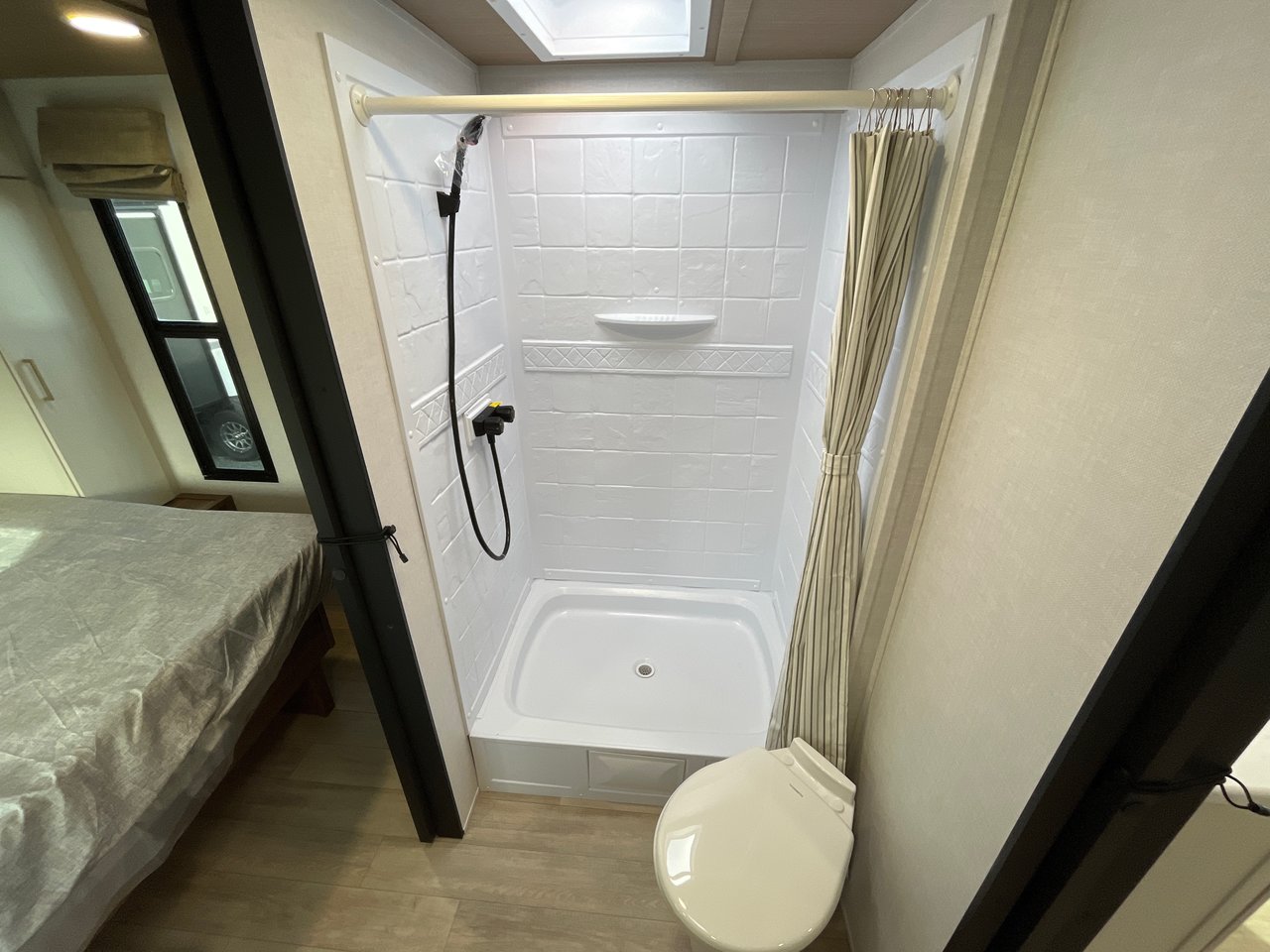 2026 Forest River VIBE EXTREME LITE 2400RB-9