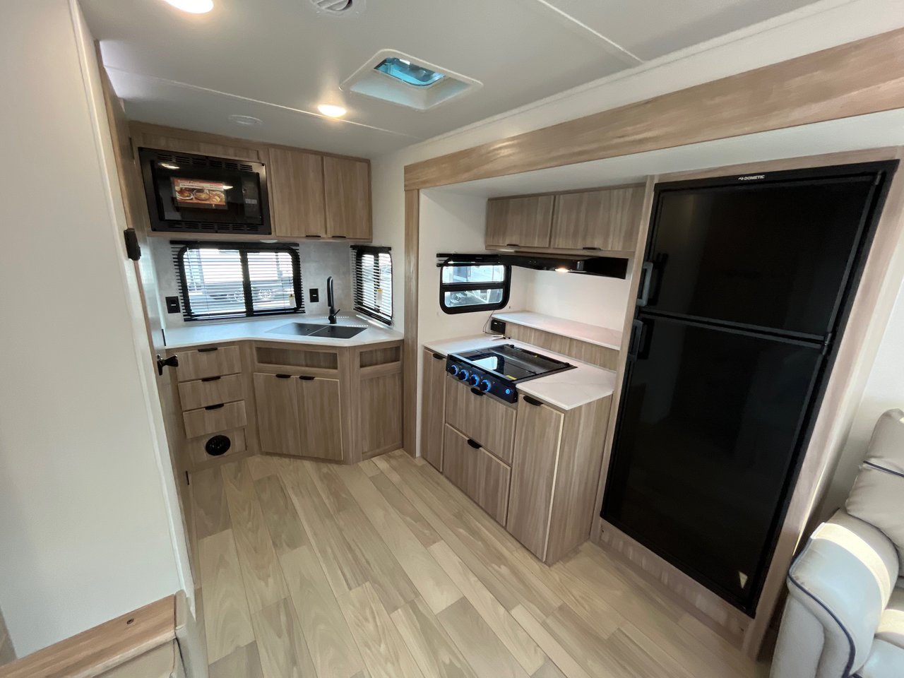 2025 Winnebago Access 25ML-12