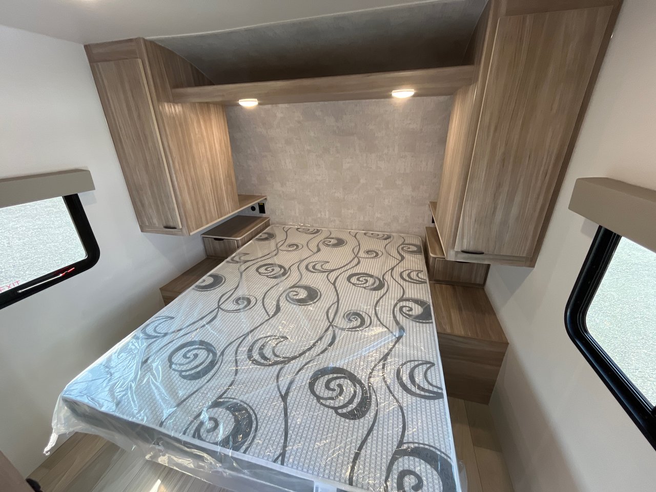 2025 Winnebago Access 25ML-13