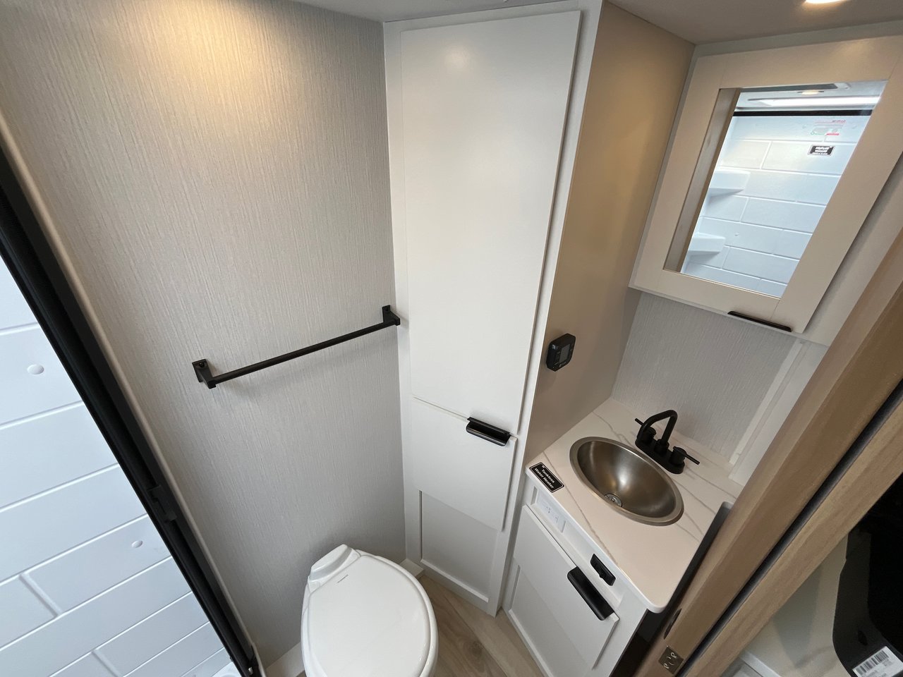 2026 Winnebago MICRO MINNIE 2108DS-12