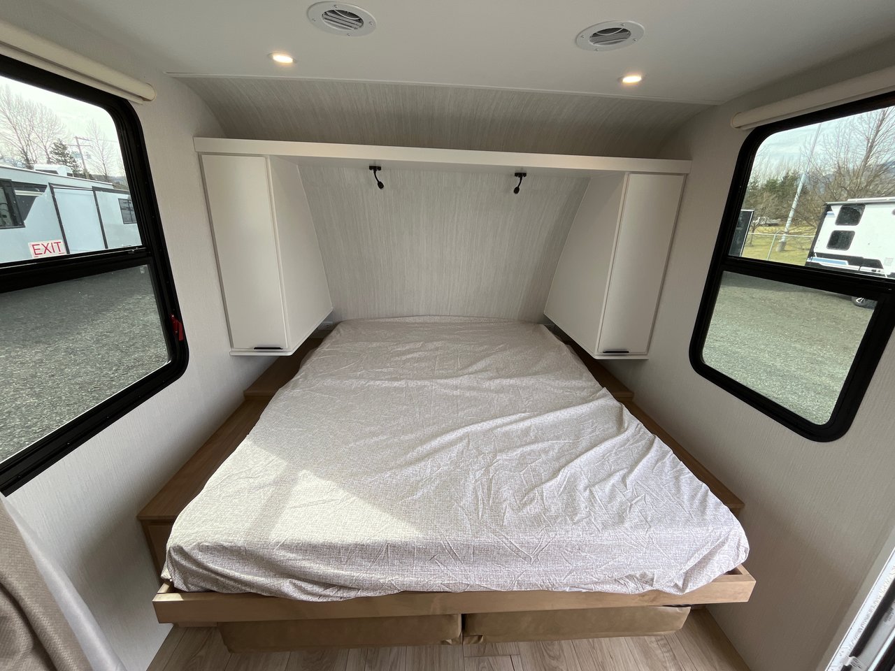 2026 Winnebago MICRO MINNIE 2108DS-9