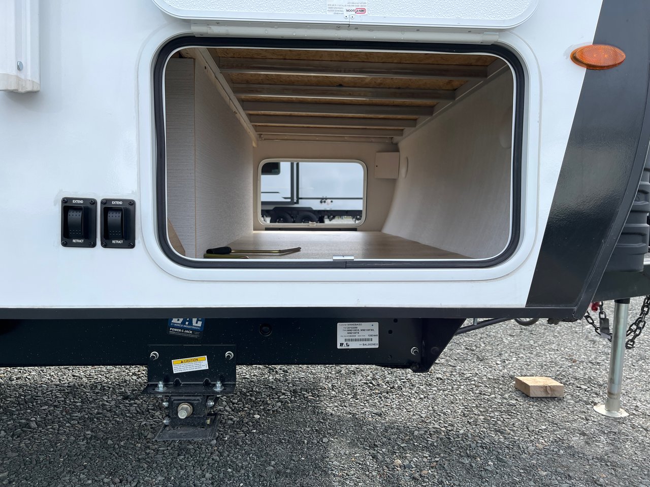 2026 Winnebago MICRO MINNIE 2108DS-5
