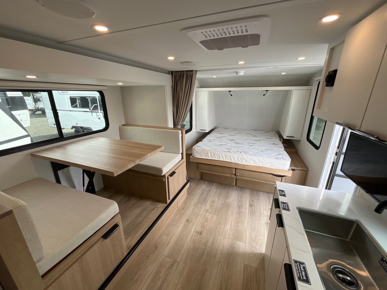 2026 Winnebago MICRO MINNIE 2200MBH-7