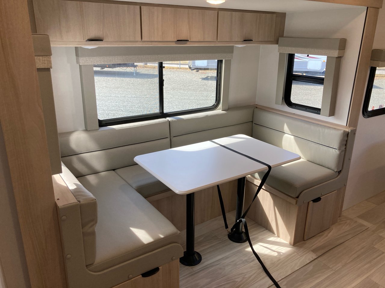 2025 Winnebago MINNIE MI2326RB-5