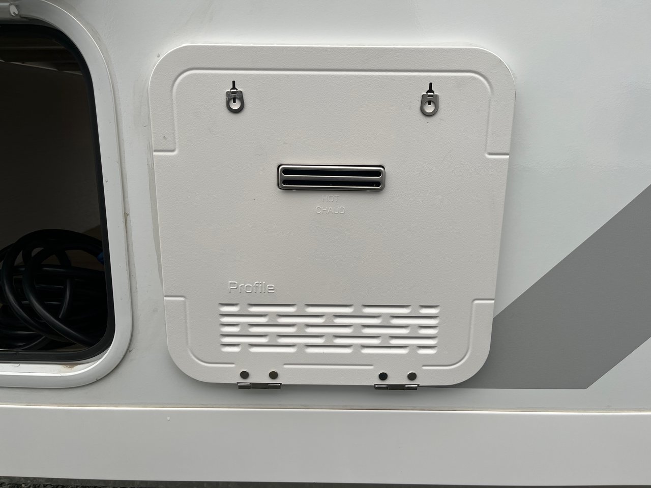 2026 Winnebago THRIVE 18FBS Thrive-6