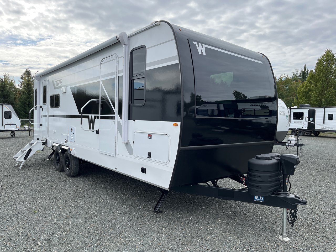 2026 Winnebago THRIVE 25RLS-0