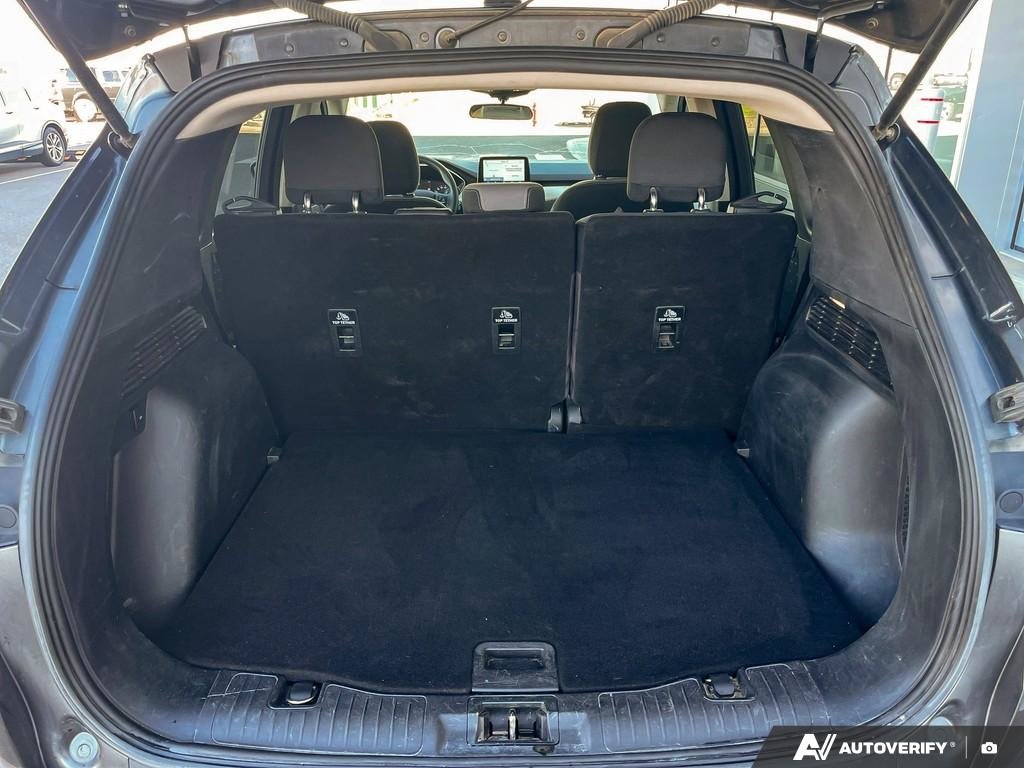 2020 Ford Escape SE 2020 Ford Escape – Modern Design, Smart Tech, Everyday Versatility