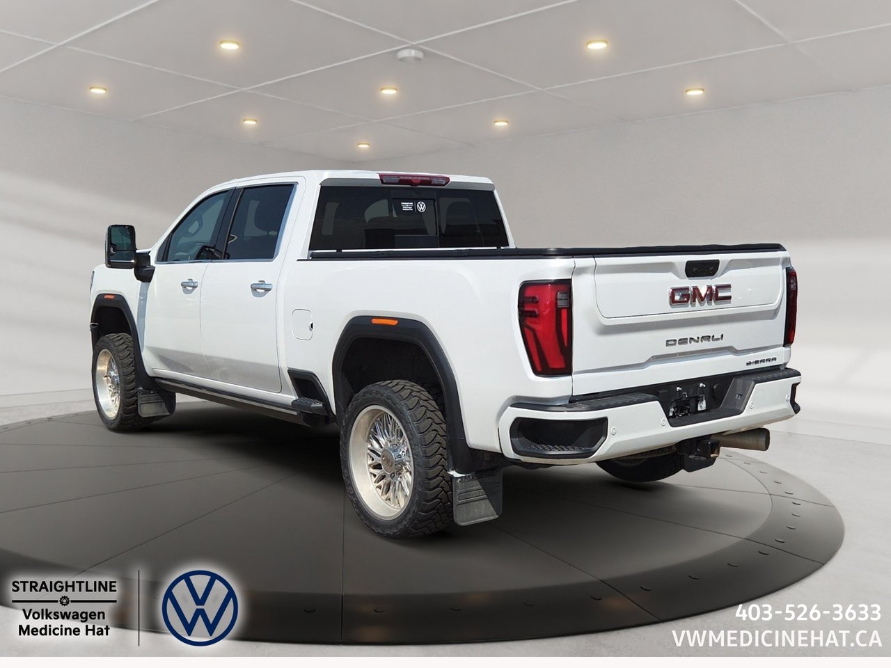 2025 GMC Sierra 3500HD Denali-3