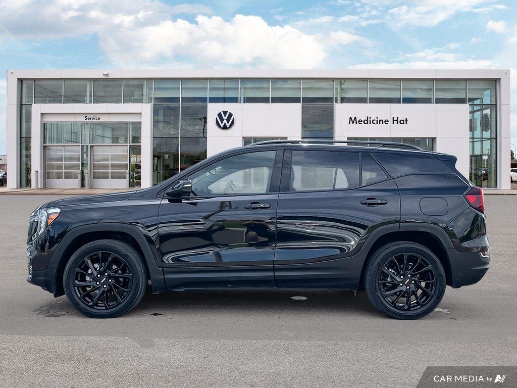 2024 GMC Terrain SLT Refined Power, Elevated Drive – The 2024 Terrain SLT